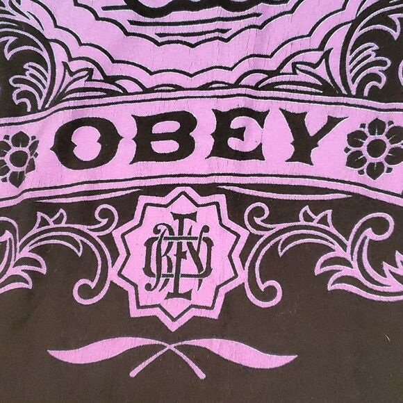 Obey Graphic Ombre Star Andre Logo Short Sleeved T-Shirt XS - Picture 5 of 7